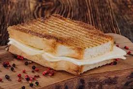 Kare Tost Ekmekleri